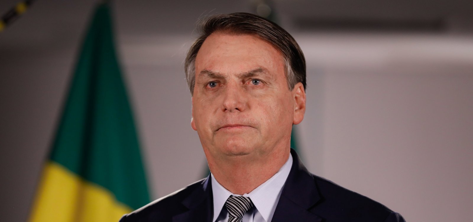 Cid "é decente e não vai inventar nada", diz Bolsonaro sobre delação premiada de tenente