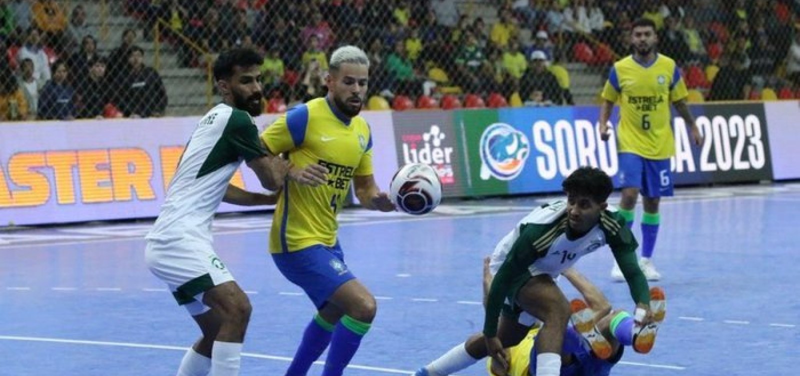 Brasil vence o Irã e é campeão da Copa das Nações de futsal
