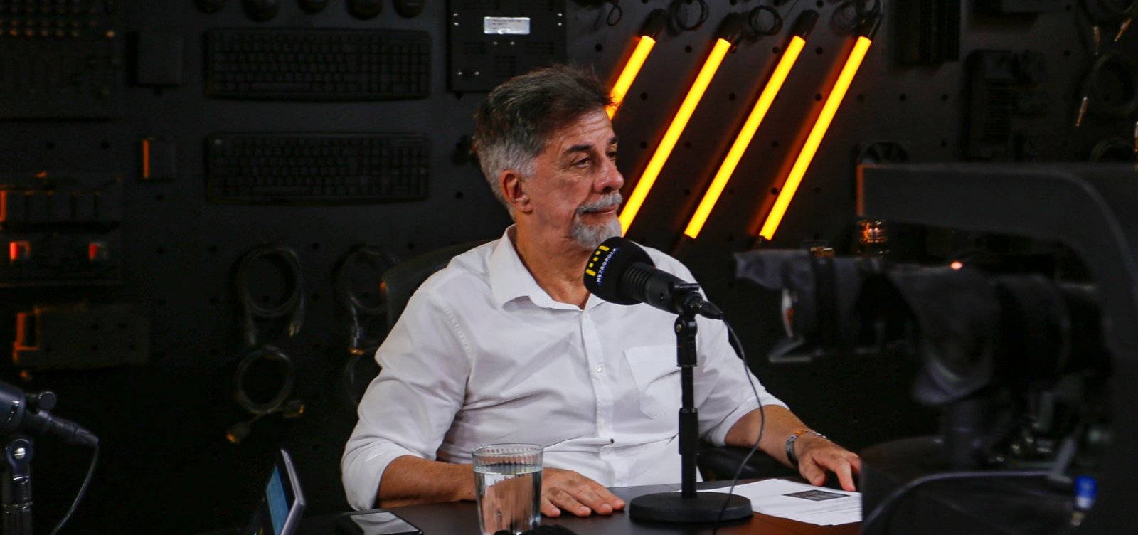 Fernando Guerreiro anuncia que pretende criar teatro em homenagem ao ator Harildo Déda