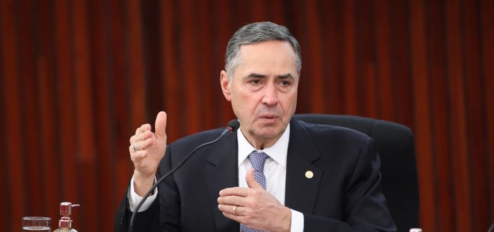 Barroso analisa dar mais tempo para STF digerir argumentos de advogados