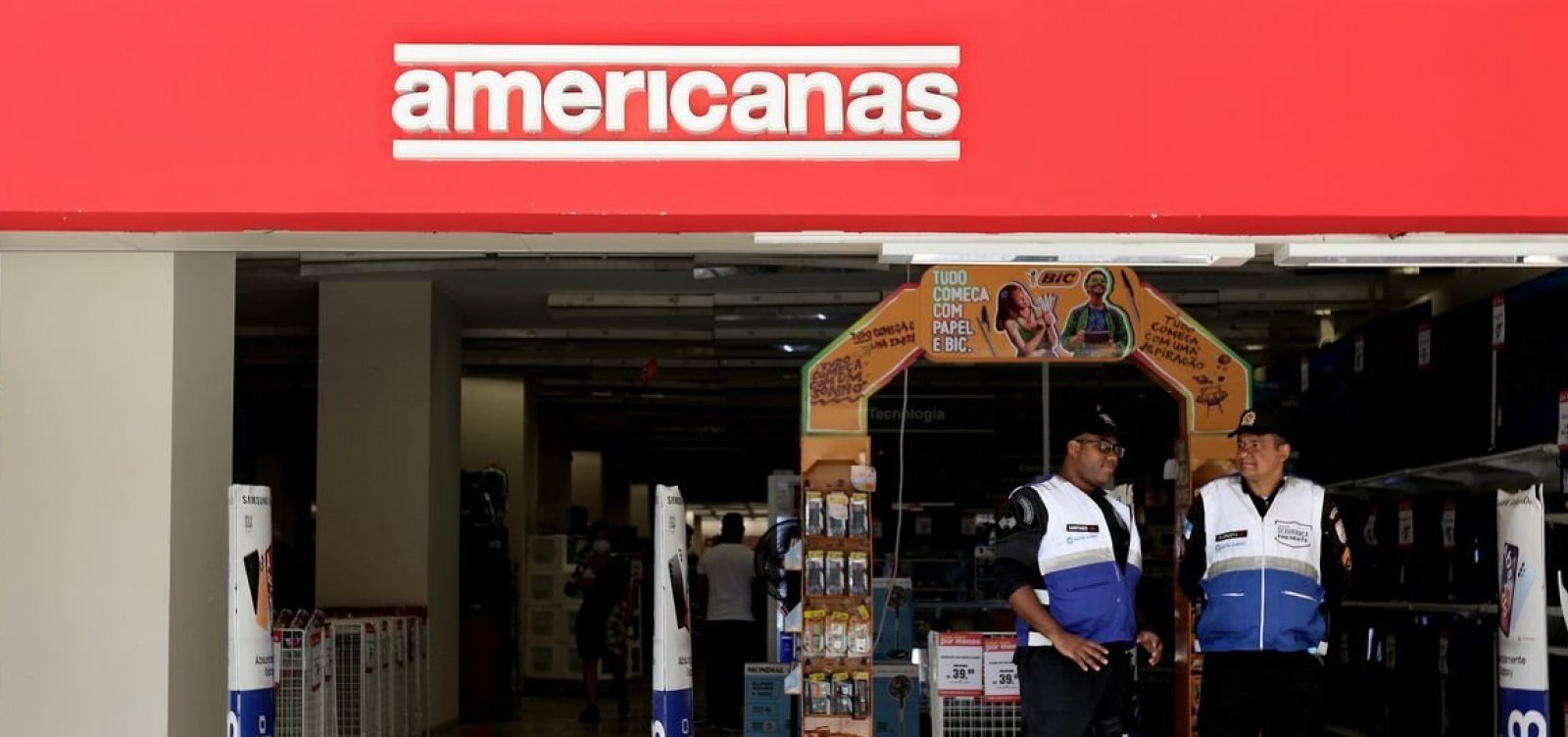 Desde o in&iacute;cio da crise, Americanas j&aacute; fechou 95 lojas no pa&iacute;s e acumula a&ccedil;&otilde;es de despejo