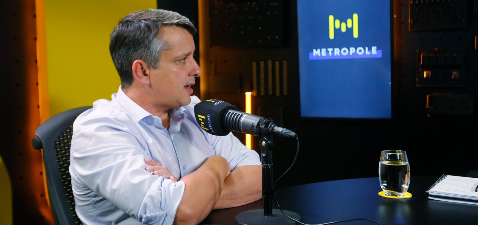 Secretário diz que é “problema geracional” resistência da população à integração do transporte 