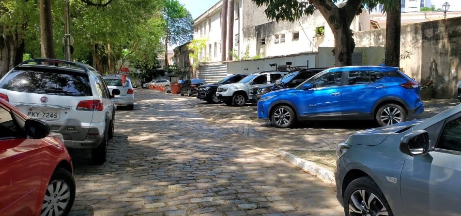 Cidade do Abandono: Passeio Público passa por revitalização, mas vira "apenas" estacionamento