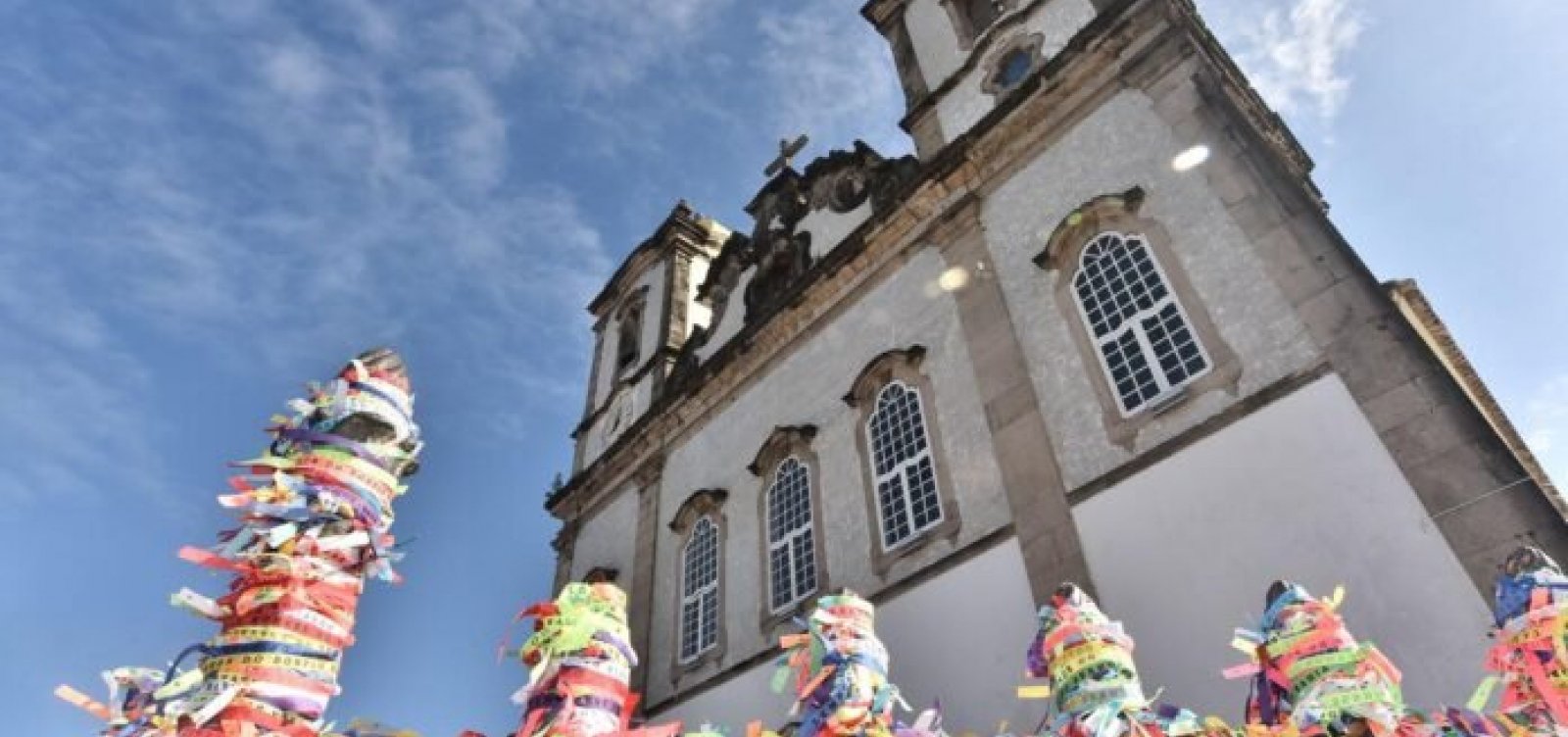Irmandade divulga carta com supostos pagamentos “estranhos” assinados por padre Edson