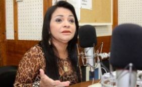 "Vai ficar pior do que está", diz deputada Moema Gramacho sobre reforma política