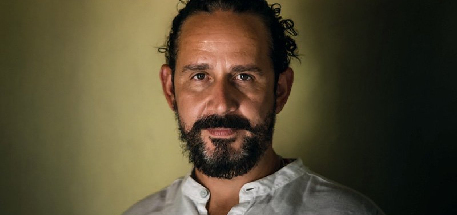 Aly Muritiba, diretor de "Cangaço Novo", ministra workshop gratuito em Salvador