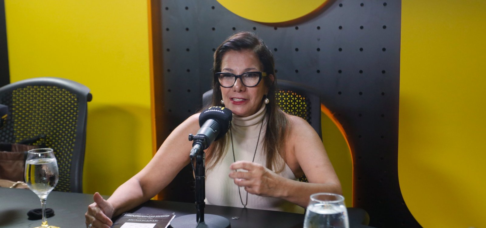 “No Brasil, a gente não dá direito à vida, como vamos dar direito à morte?”, avalia psicanalista sobre suicídio