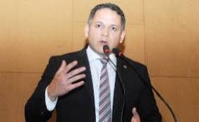 Deputado volta a negar agressão a servidora: “Vou tomar medidas cabíveis”