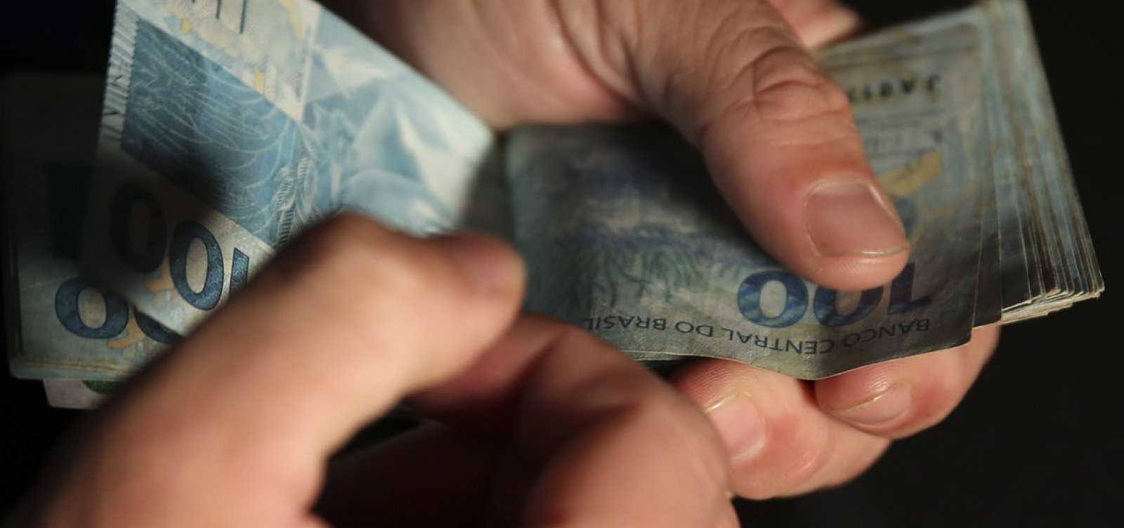 Câmara deve votar taxação para super-ricos nesta semana