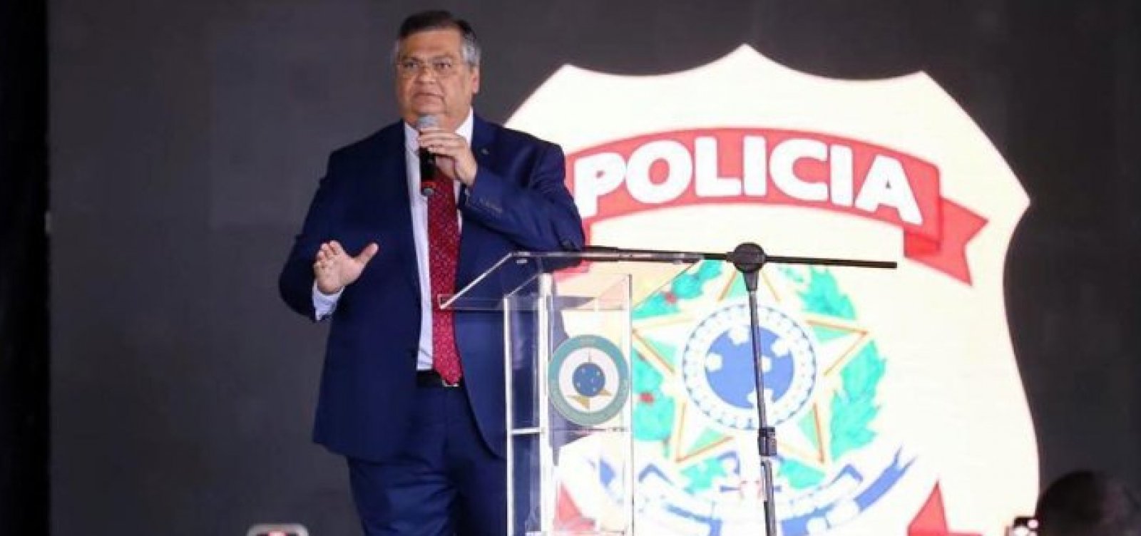 Flávio Dino sugeriu ao presidente uso das Forças Armadas no Rio de Janeiro