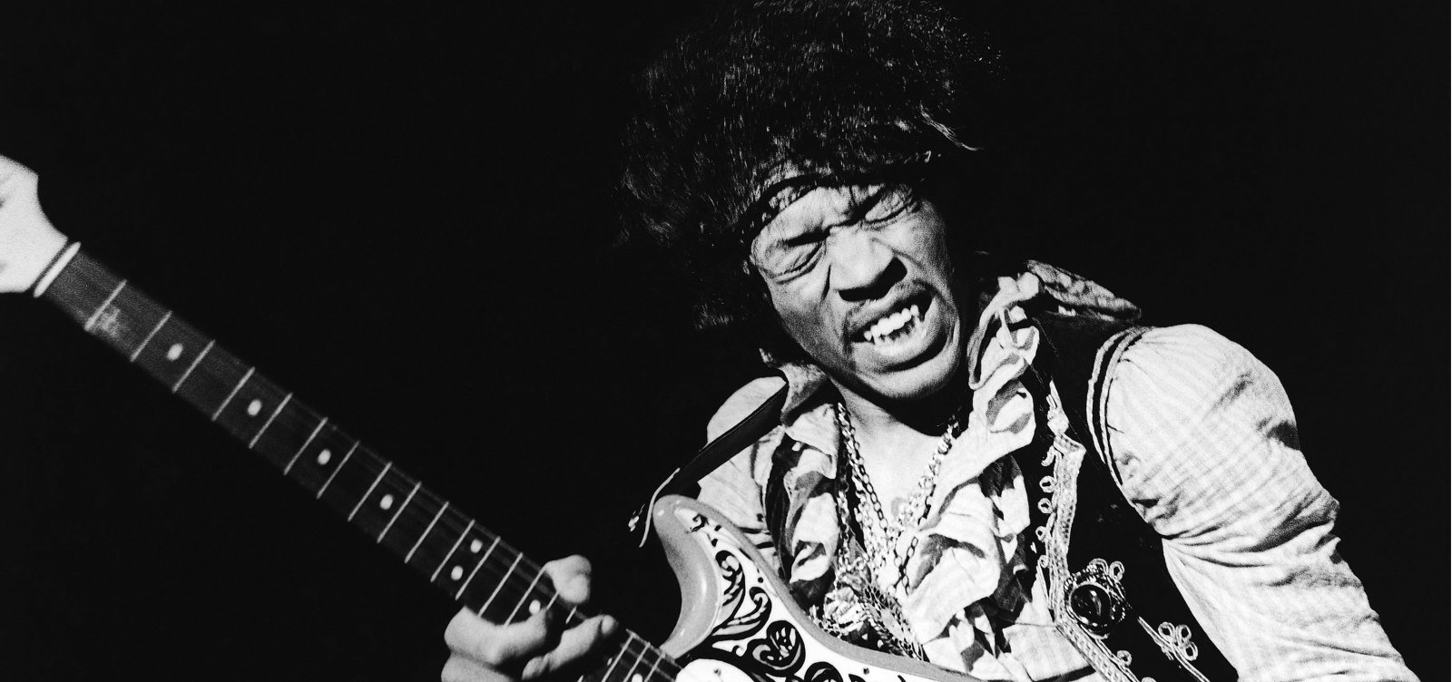 Desenhos psicodélicos feitos por Jimi Hendrix são postos à venda