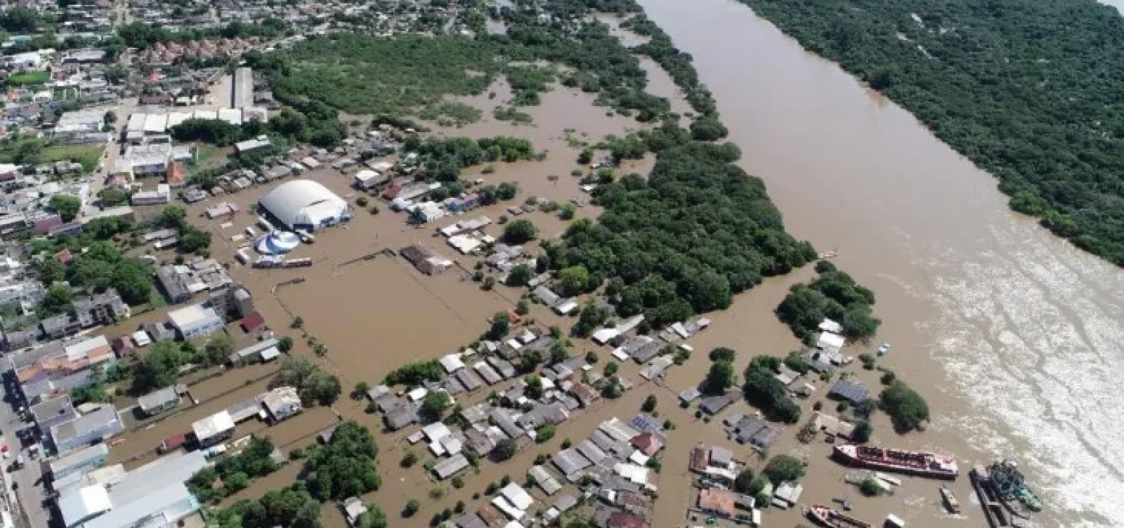 Temporais no Rio Grande do Sul fazem com que mais de 17 mil pessoas deixem suas casas