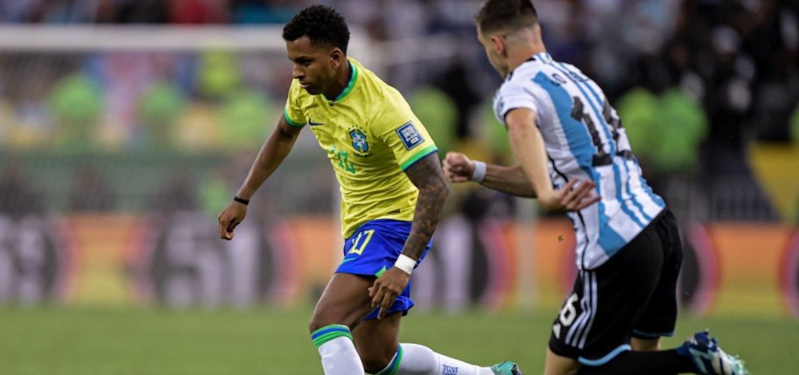 Após confusão no início do jogo, Brasil perde de 1 a 0 para Argentina no Maracanã