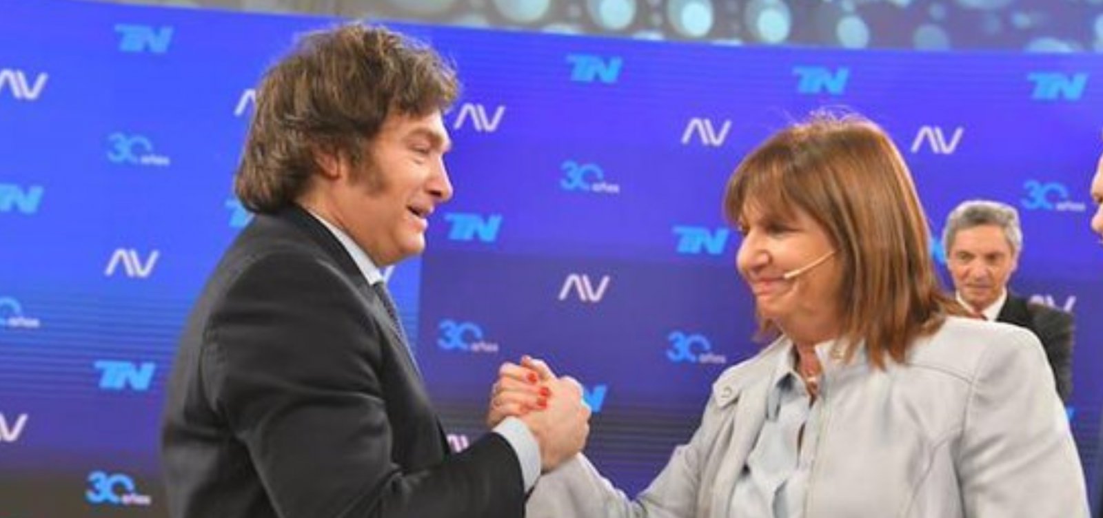 Milei escolhe Patricia Bullrich para comandar Ministério da Segurança na Argentina