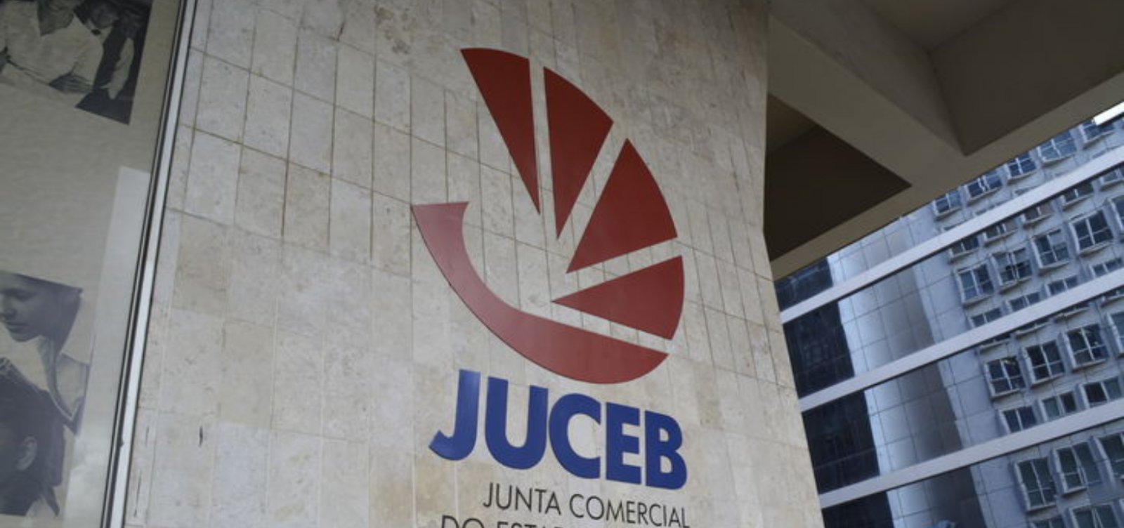 Juceb celebra aniversário de 173 anos na sede da Associação Comercial