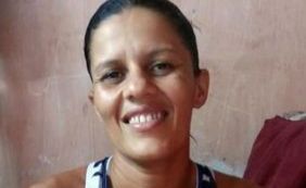 Mulher morre após ter o pescoço cortado com um facão pelo namorado