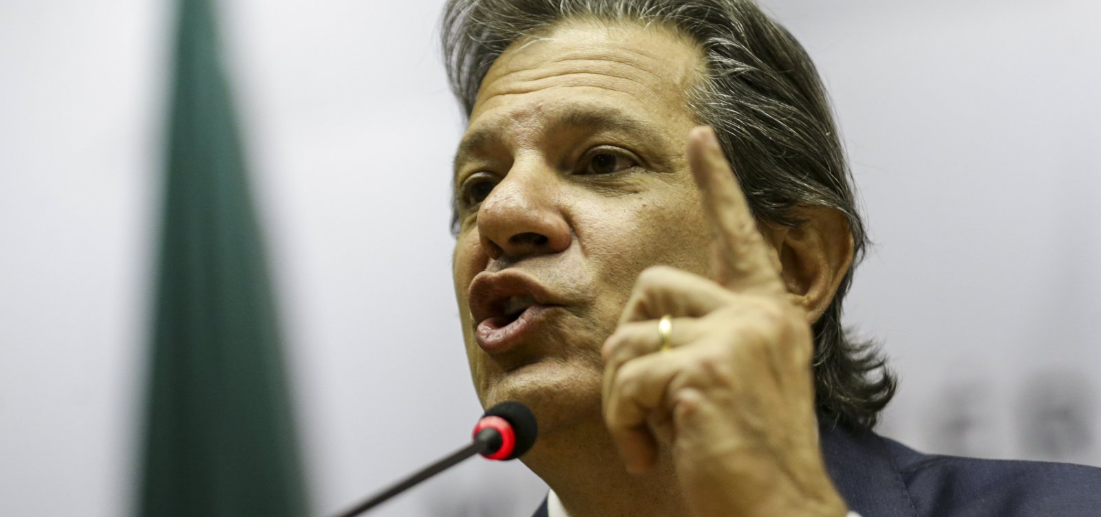 Governo cria grupo para discutir retomada de isen&ccedil;&atilde;o a religiosos