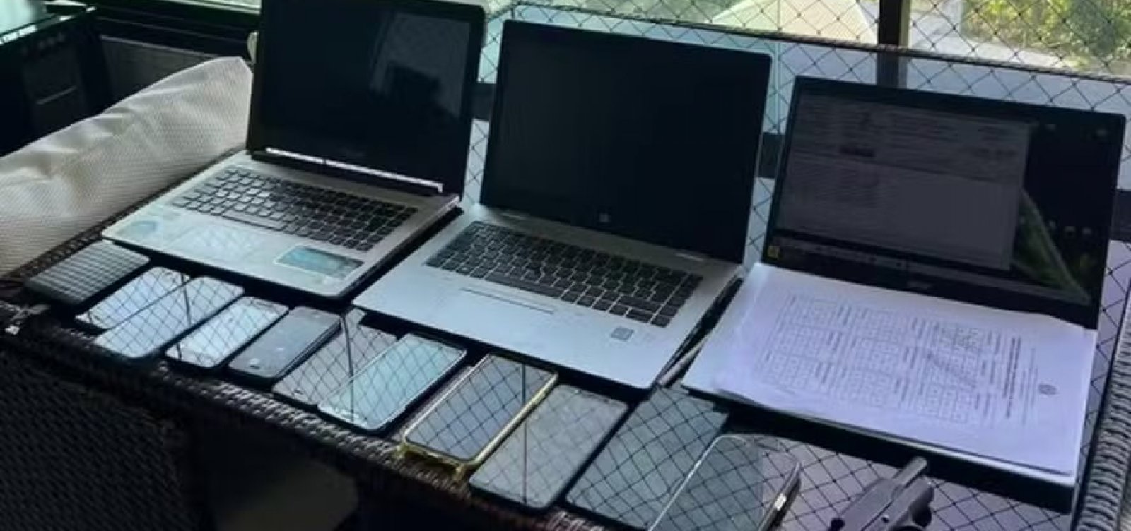 Computador da Abin &eacute; apreendido na resid&ecirc;ncia do ex-assessor de Ramagem