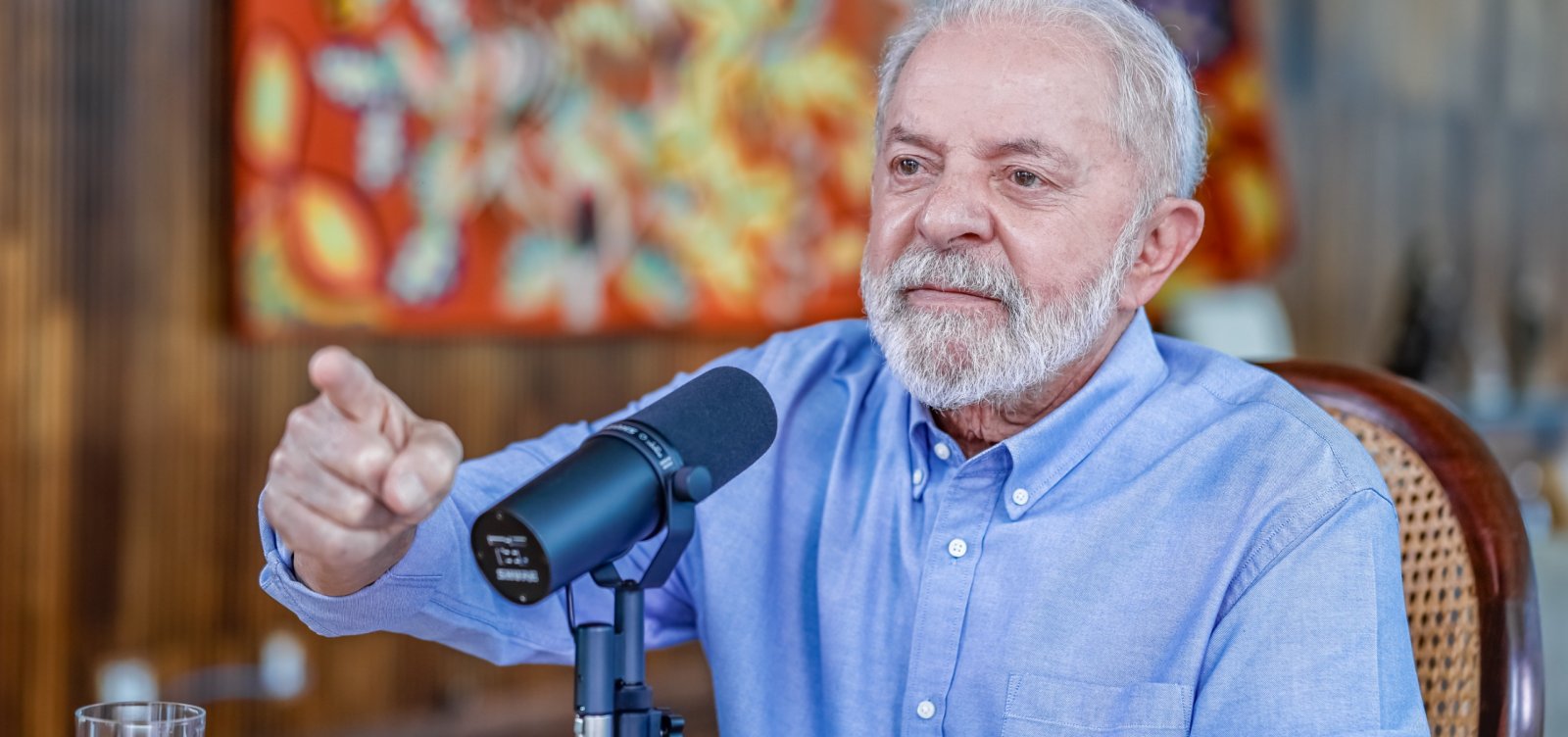 Após entrevista à Metropole e baixa audiência em podcast próprio, Lula passa a privilegiar entrevistas a rádios locais