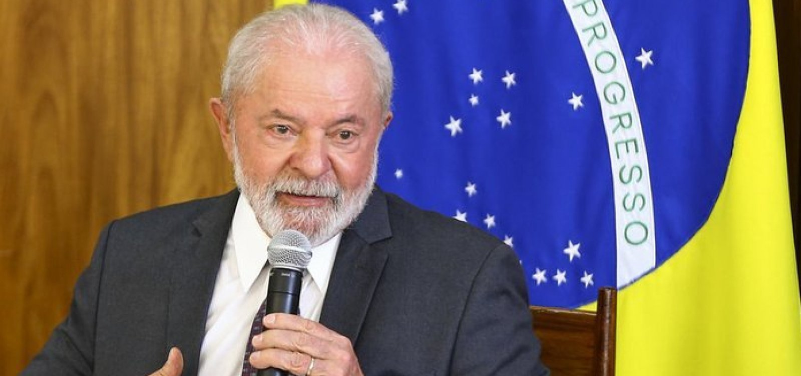 Em mensagem ao Congresso, Lula diz que PIB deve crescer 2% em 2024 