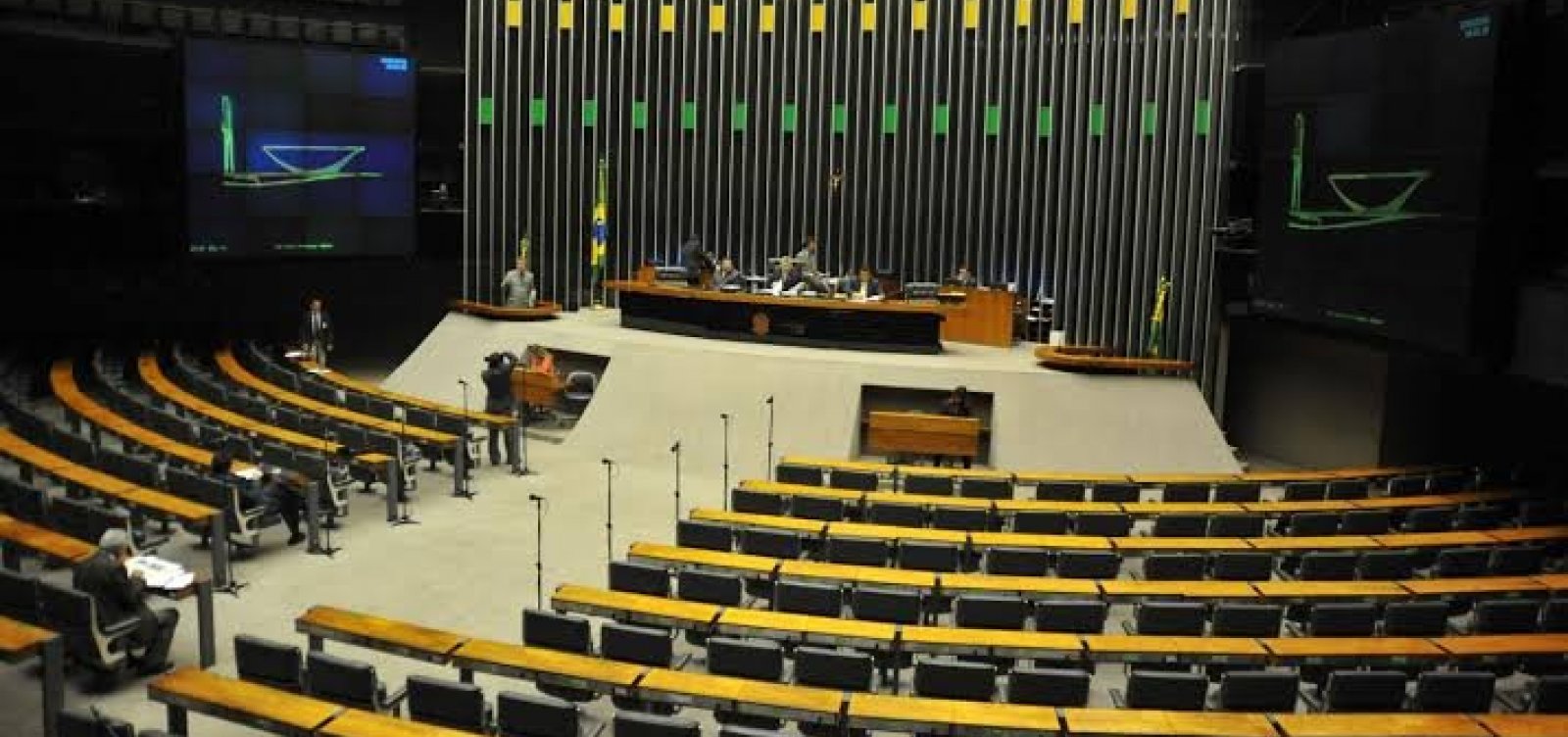 Conta da Câmara dos Deputados no X é hackeada; invasor faz postagem contra Lula e Moraes