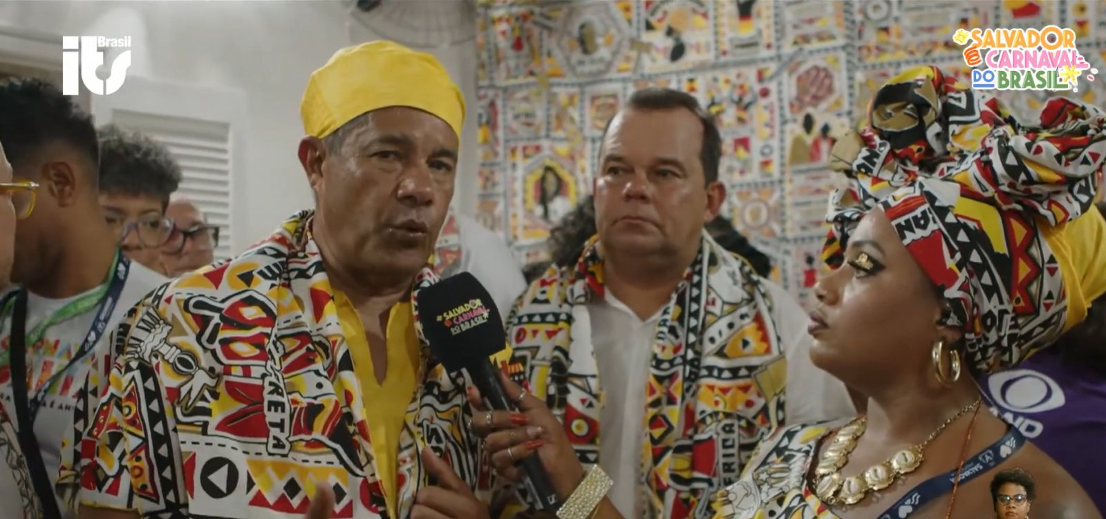 Na saída do Ilê Aiyê, Jerônimo Rodrigues e Geraldo Júnior prestigiam 50 anos do bloco