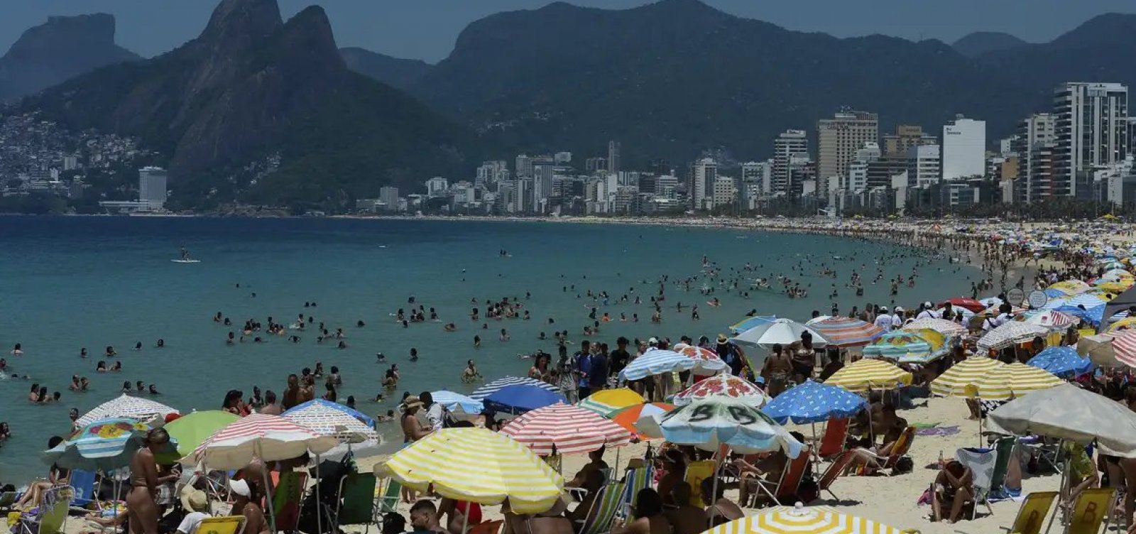 Brasil deve receber 200 milhões de estrangeiros durante Carnaval, diz Embratur