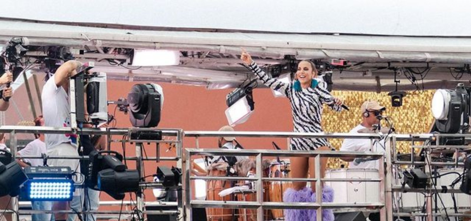 Após reparos o trio de Ivete Sangalo é liberado para pipoca no circuito Osmar