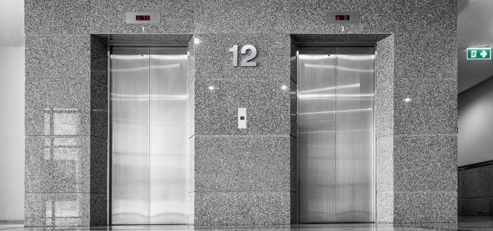 Deputado quer proibir uso do nome 'elevador social e de serviço' em edifícios da Bahia