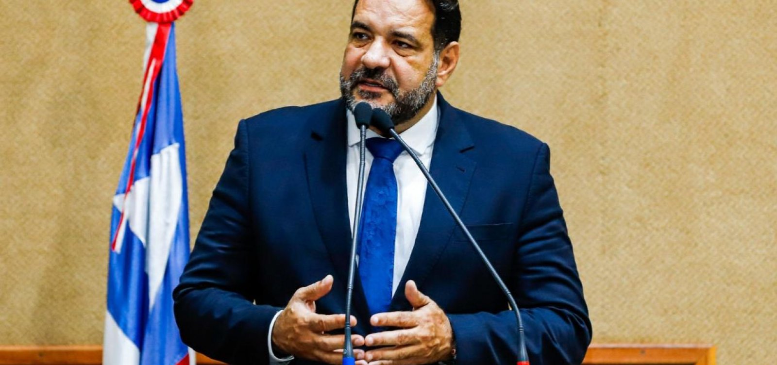 Líder da oposição anuncia boicote da bancada a votações de interesse do governo na Alba