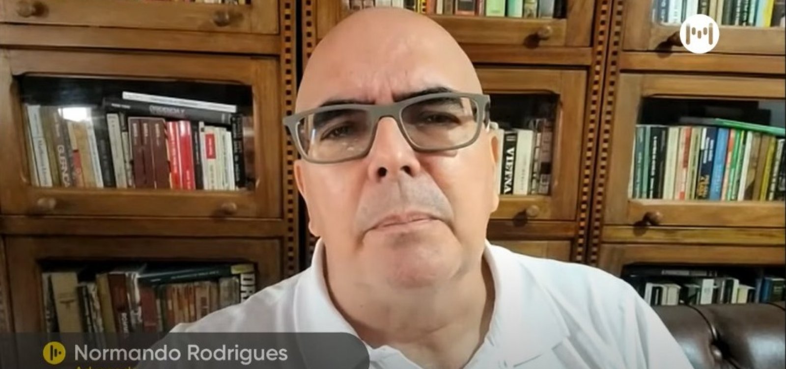Advogado aponta semelhanças entre Bolsonaro, Hitler e Mussolini: "todo movimento fascista tem proposta de volta ao passado"