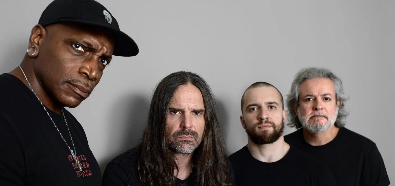 Baterista deixa Sepultura apenas três dias antes do início da turnê mundial