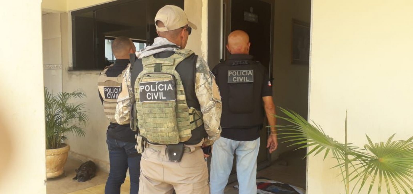 Polícia Civil cumpre mandados de busca contra médicos falsos no sul da Bahia 