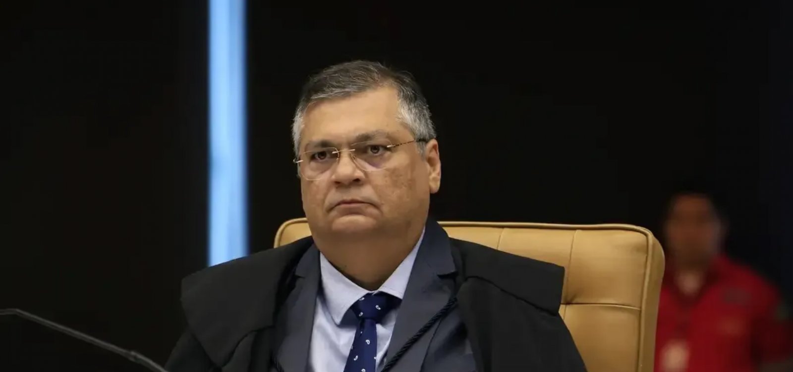 Flávio Dino rejeita recurso de Bolsonaro contra multa aplicada pelo TSE
