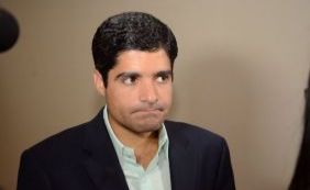 "Se juntar o que fez, não dá viaduto da Paralela", diz deputado sobre Neto