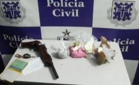 Homem é preso com mais de 1 kg de cocaína em Senhor do Bonfim