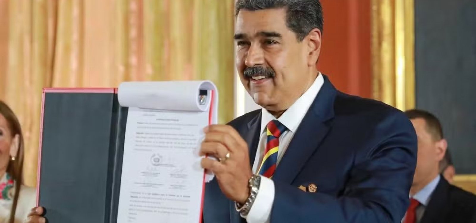 Maduro promulga lei que incorpora território de Essequibo à Venezuela 