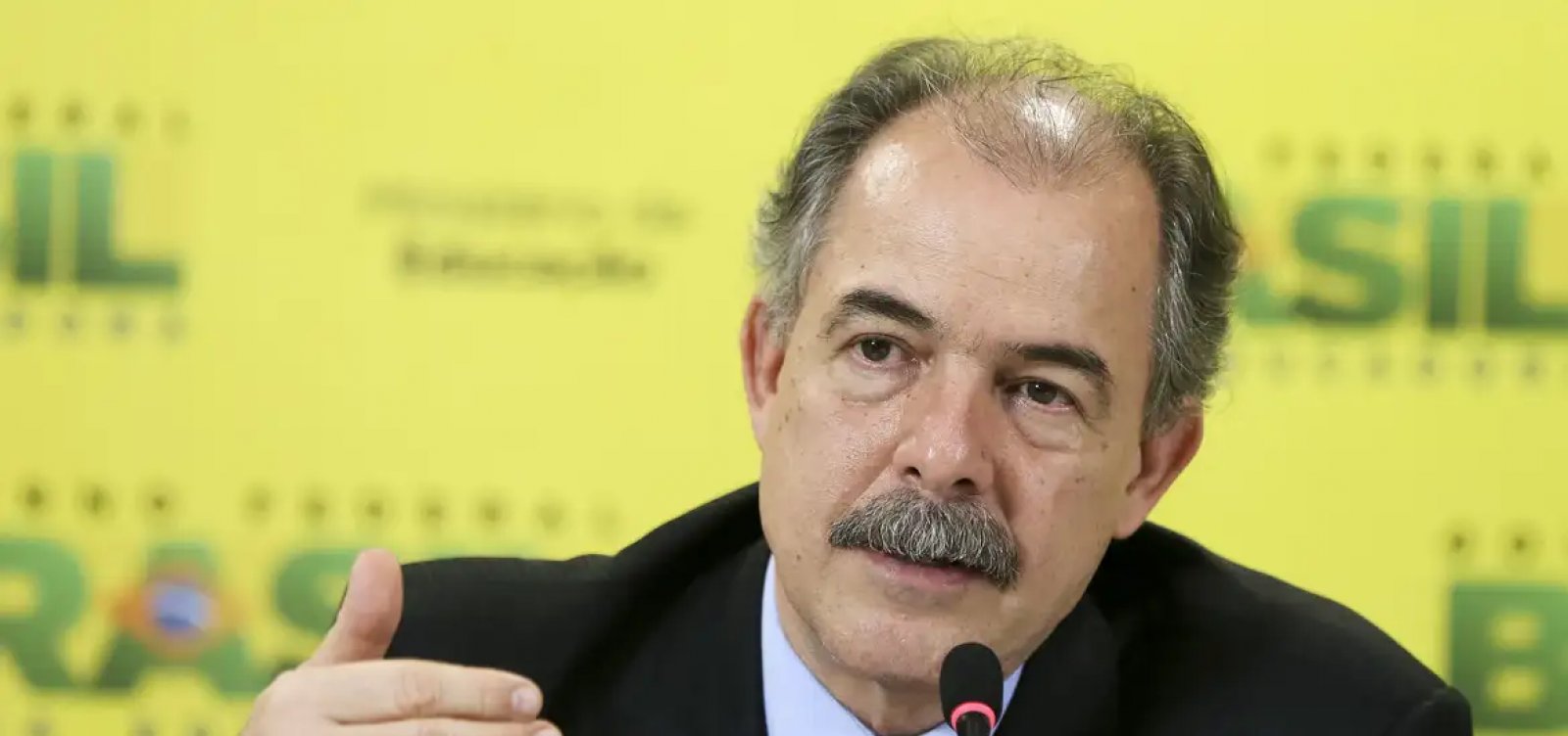 Mercadante é cotado para assumir presidência da Petrobras caso Prates seja afastado