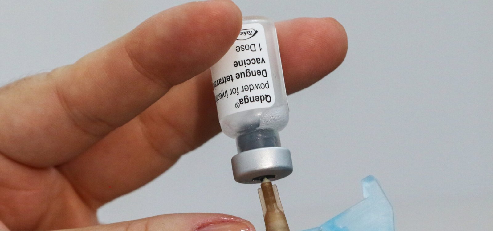 Ministério da Saúde libera ampliação da faixa etária para vacina da dengue com doses prestes a vencer