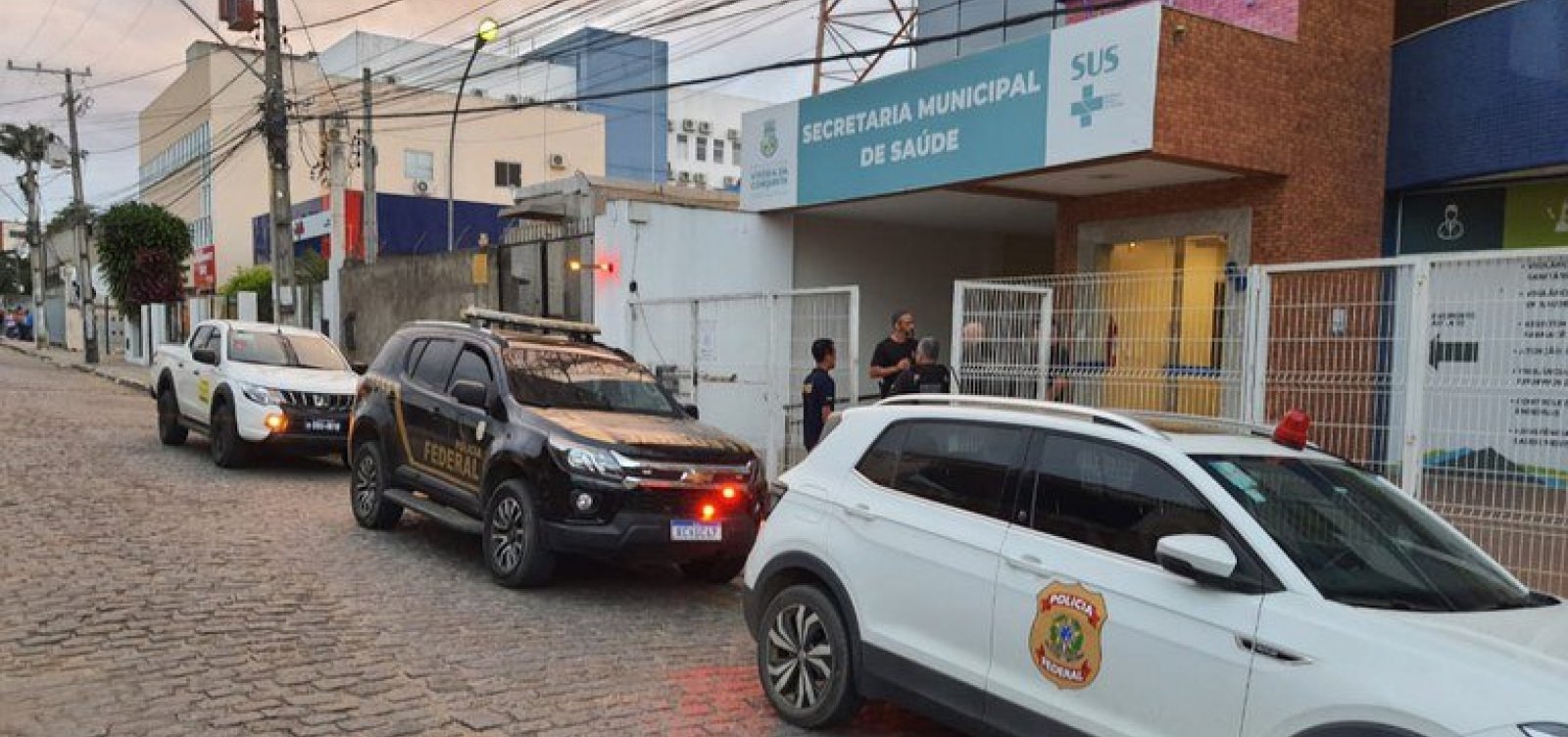 Polícia Federal investiga grupo suspeito de desviar mais de R$ 600 mil da Saúde na Bahia