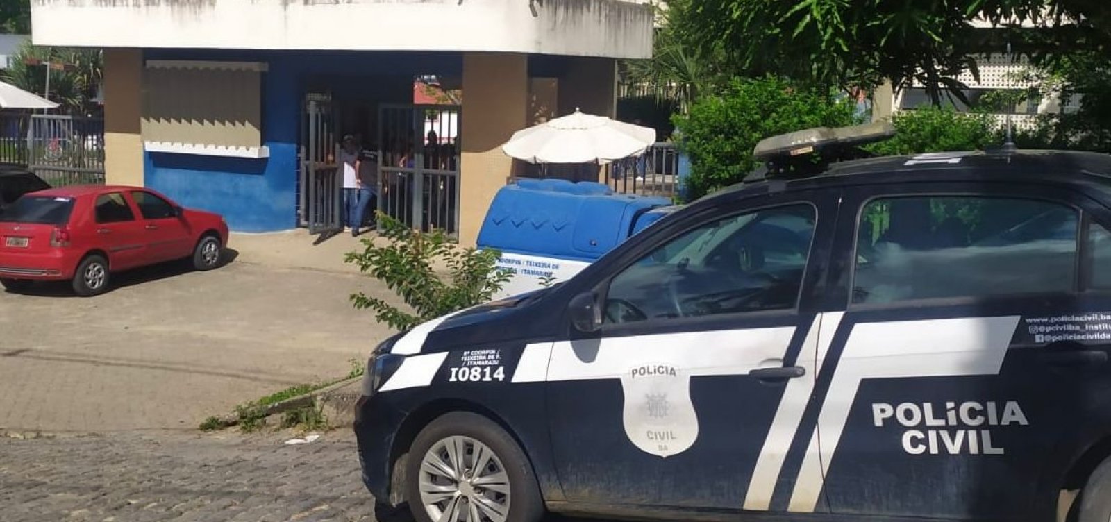 Professora é investigada por supostos desvios de cartões de auxílio estudantil na Bahia