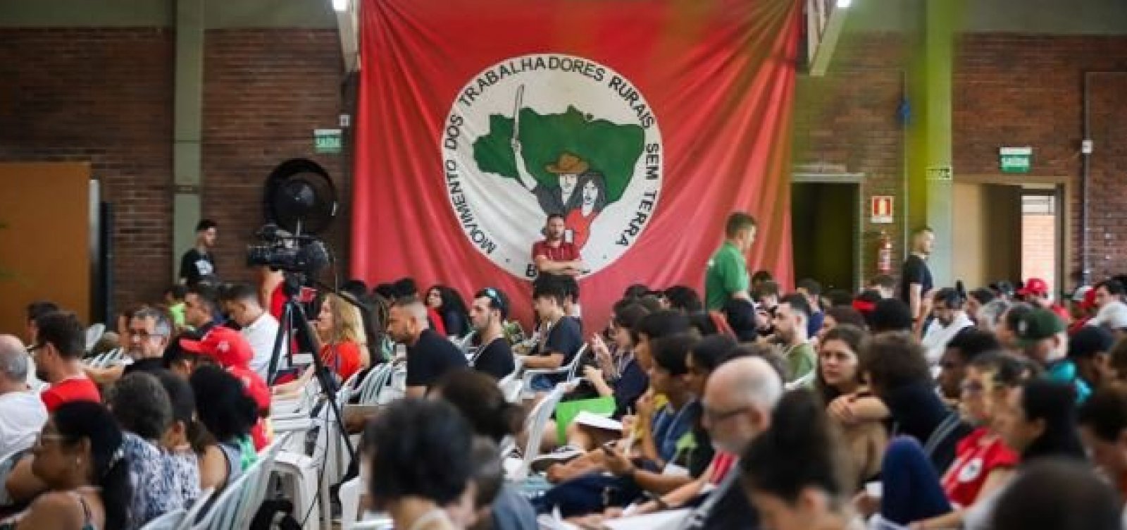 MST invade sede do Incra em Alagoas, após nomeação de novo superintendente feita por Lira 
