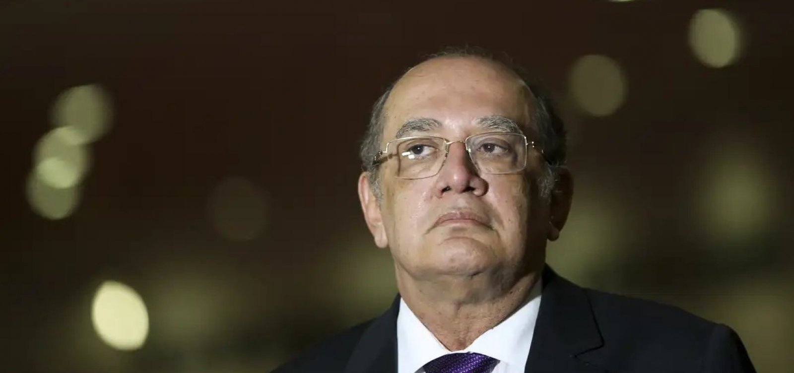 Grupo de advogados celebra decisão de Gilmar Mendes em trancar ação de Bolsonaro contra jornalista