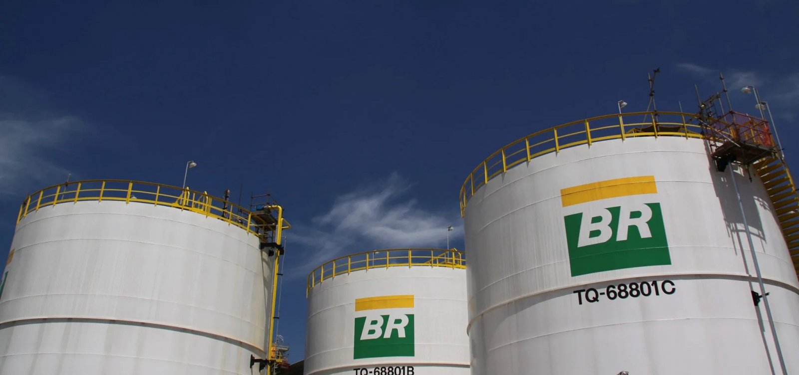 Petrobras retoma produção de petróleo em terra na Bahia com mais de US$1 bilhão de investimentos 