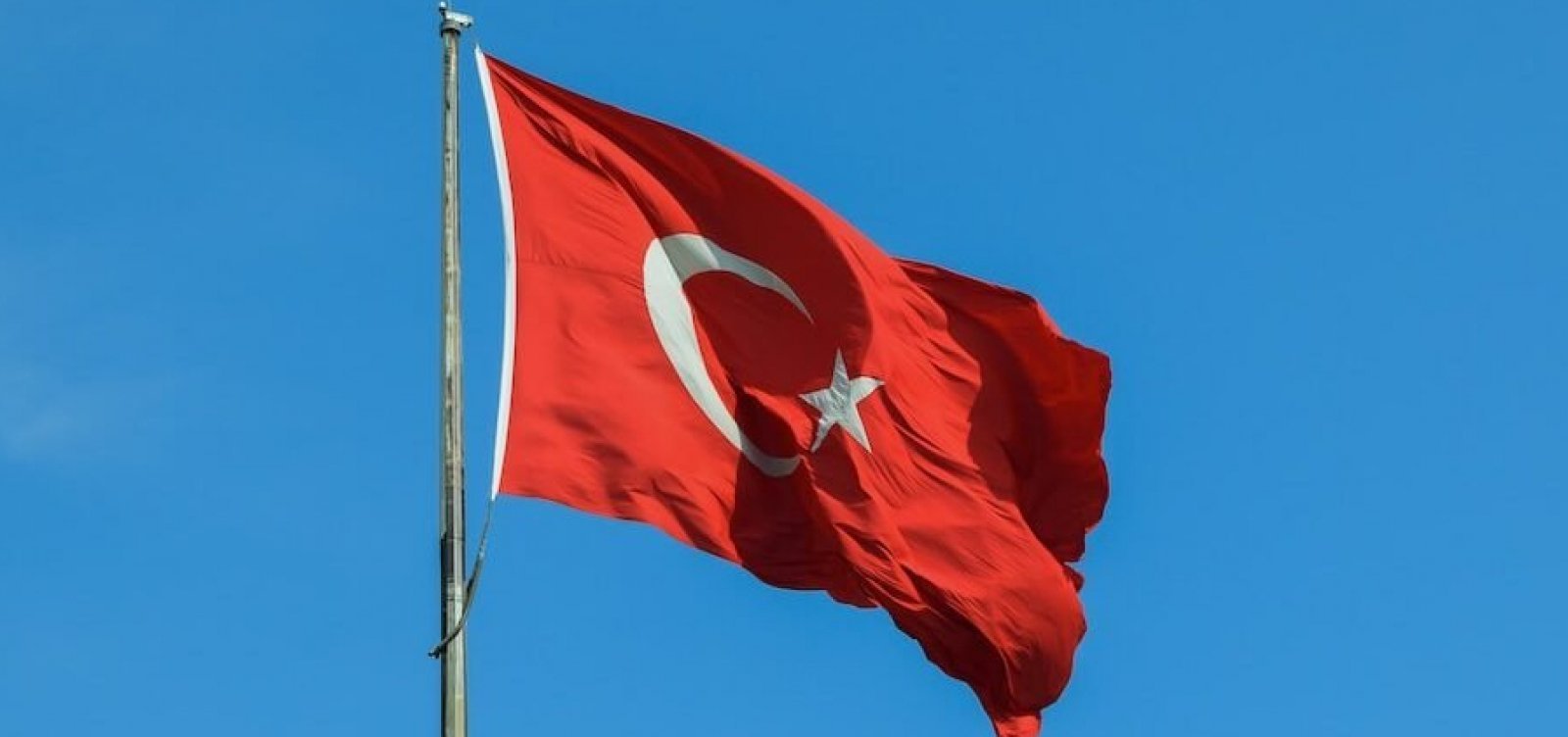 Turquia interrompe relações comerciais com Israel até cessar-fogo permanente em Gaza 