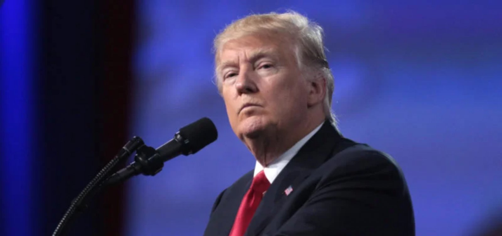 Trump afirma que em eventual segundo mandato vai mobilizar Exército para deportação em massa de migrantes