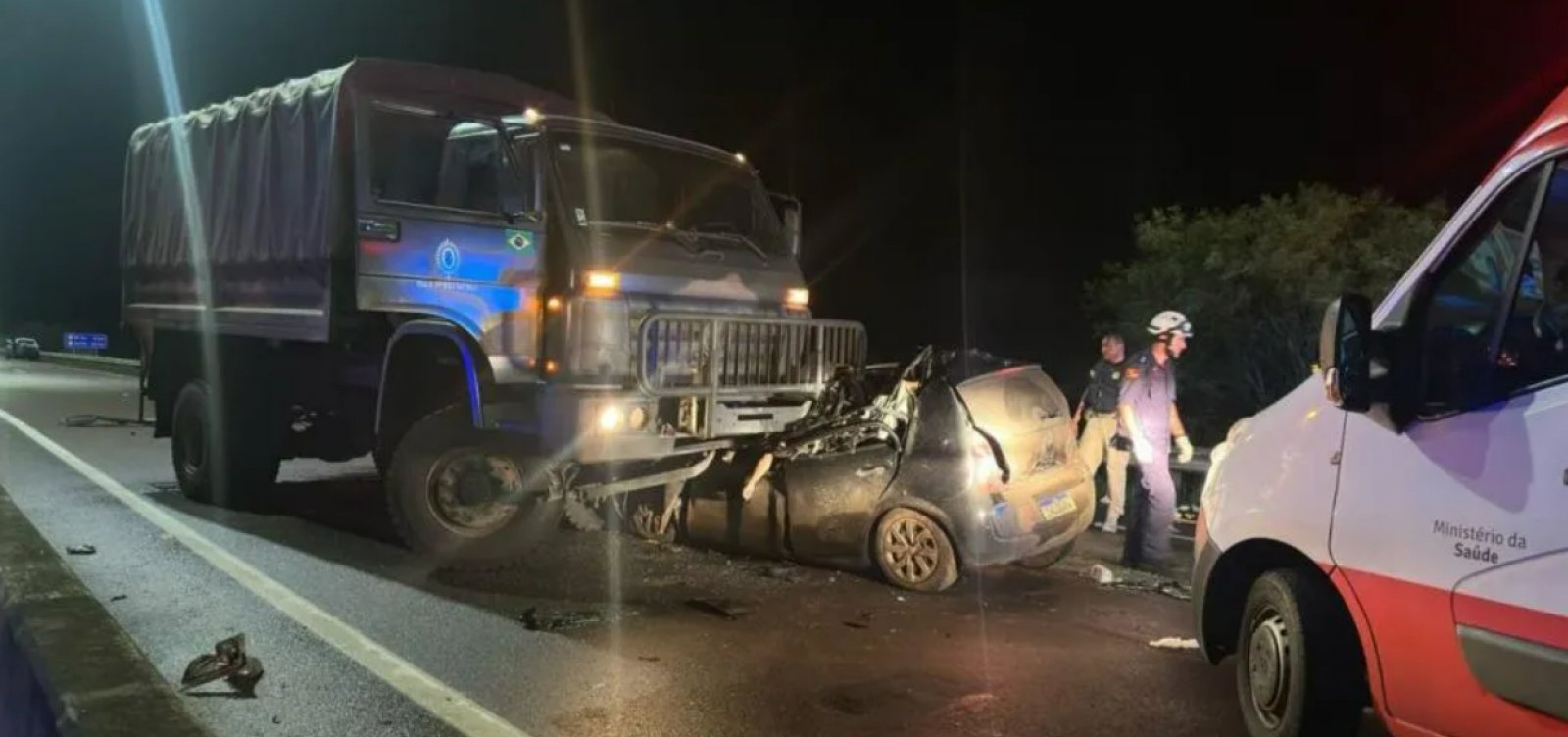  Acidente envolvendo carro do Exército no RS deixa três pessoas mortas