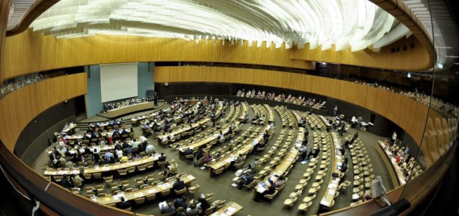 Assembleia geral da ONU aprova resolução que reativa candidatura da Palestina a Estado membro