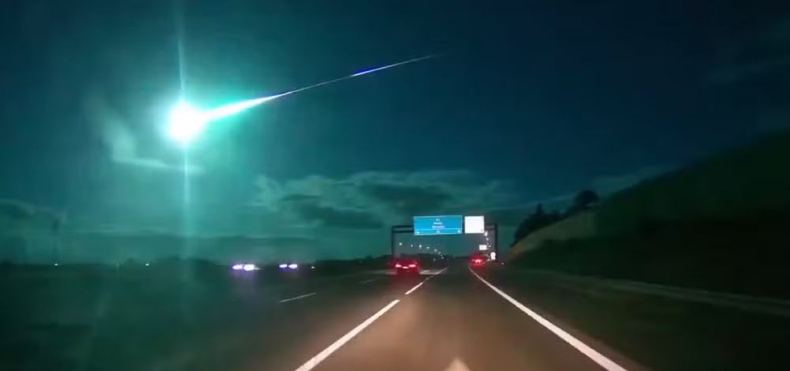 Meteoro cruza os céus de Portugal e Espanha; moradores registraram o momento