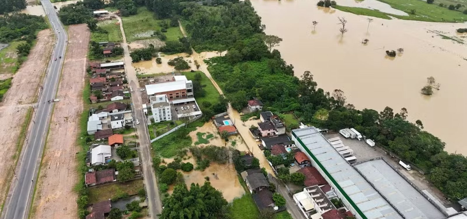 Chuvas em Santa Catarina deixam 654 pessoas desabrigadas